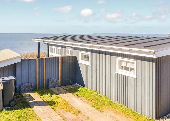 Two-bedroom In V Σπίτι διακοπών